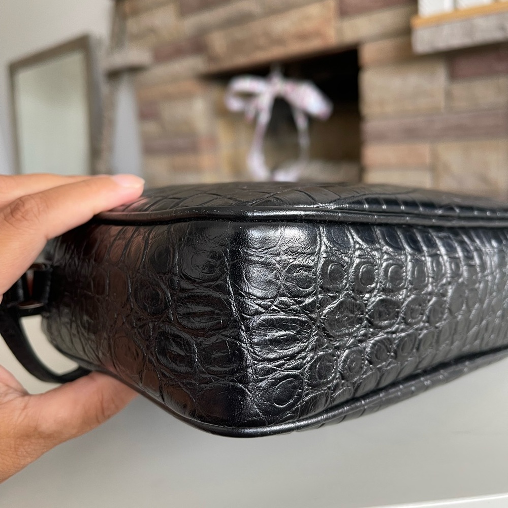 YSL Lou Croc-Embossed Camera Bag - Picture 10 of 16